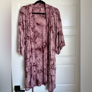 goosebumps tie dye robe